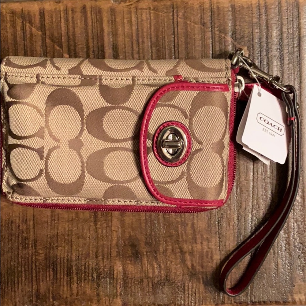NWT Coach Wallet/Wristlet